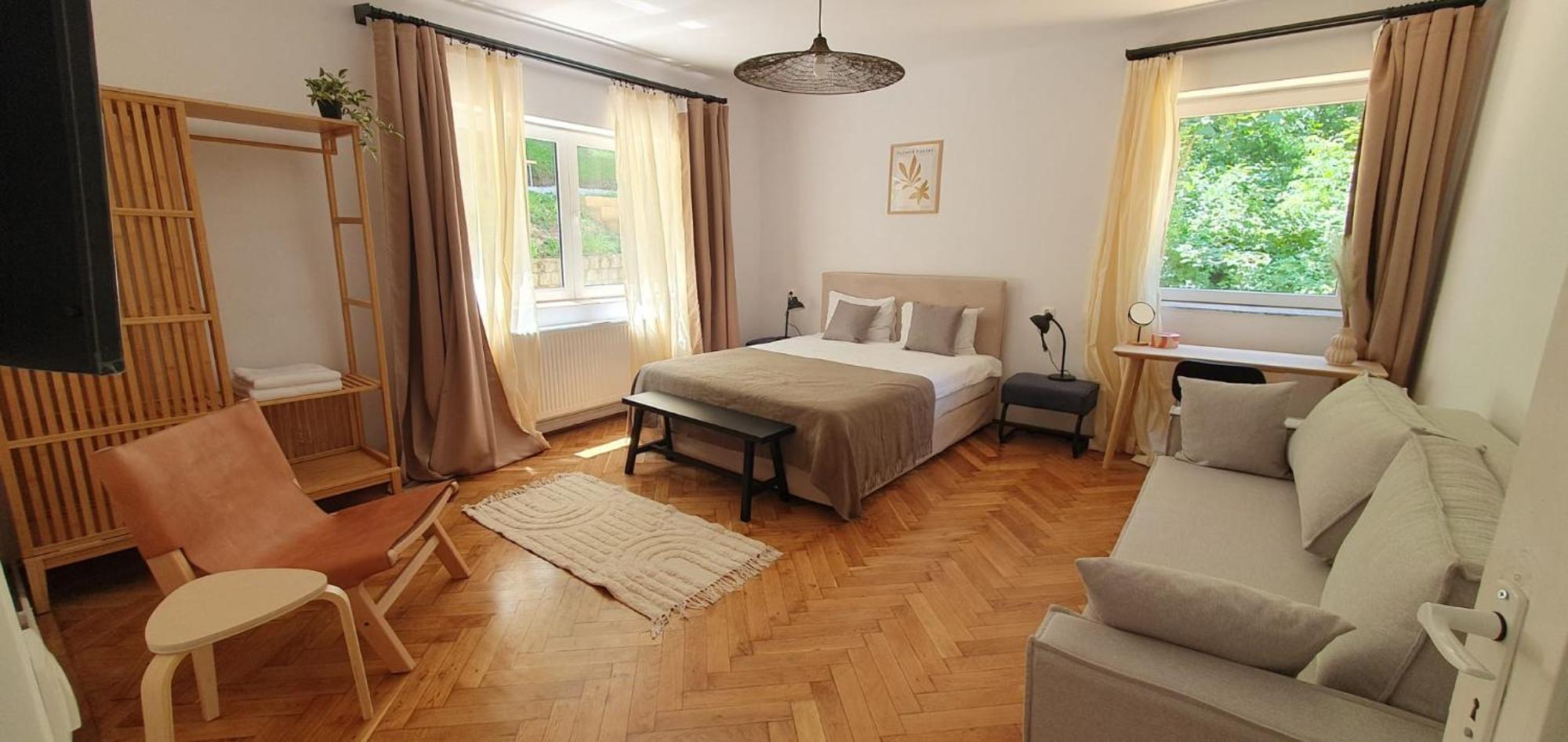 The Pines Serviced Apartments Brasov Exterior photo