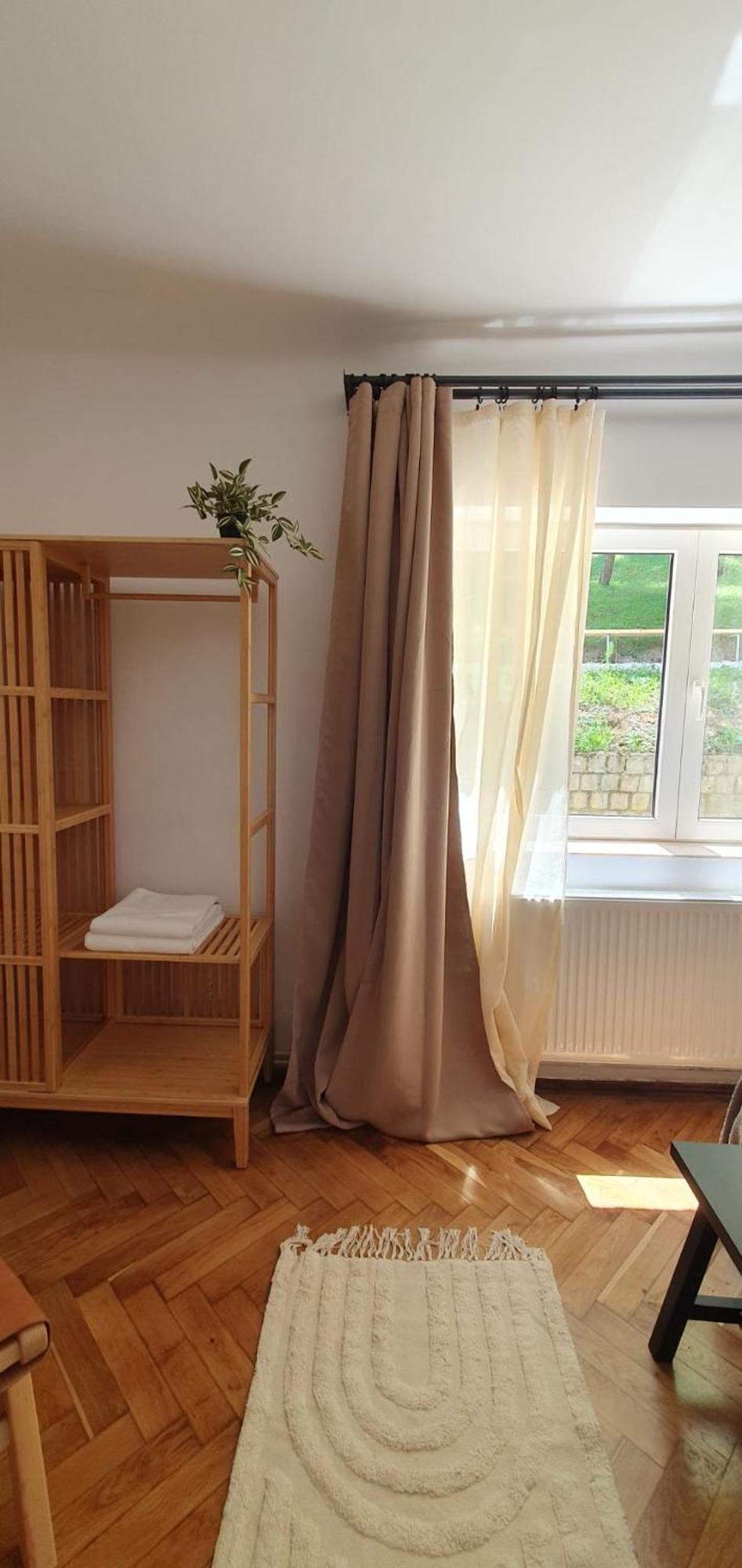 The Pines Serviced Apartments Brasov Exterior photo